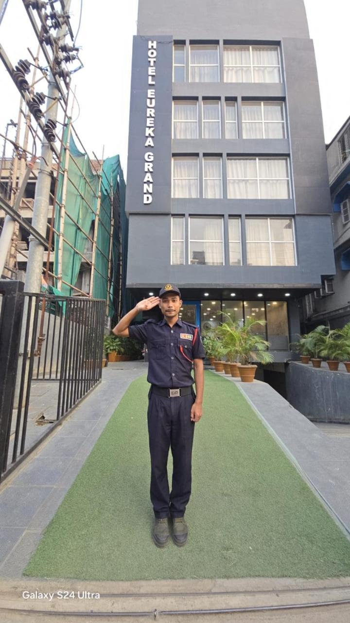 Hotel Eureka Grand กูวาฮาติ ภายนอก รูปภาพ